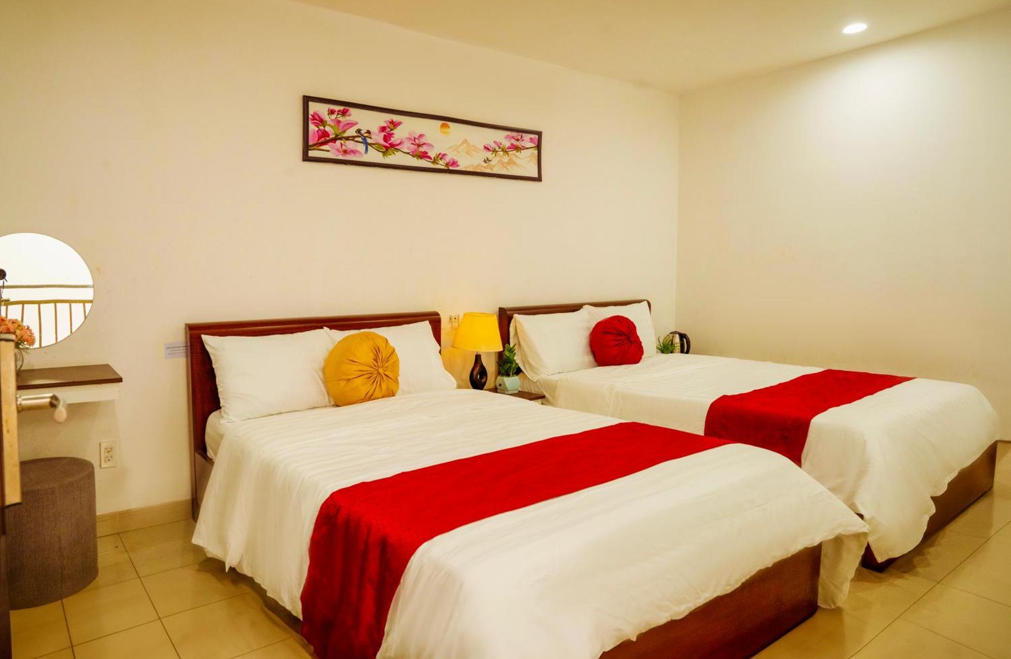 Khach San Trung Hieu Vung Tau Hotel Exterior foto